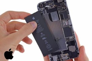 مدت زمان تعویض باتری آیفون چقدر طول میکشد؟